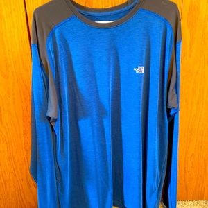 North Face long sleeve shirt XL